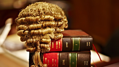 英国及香港法律学士程度文凭 (专业共同试)