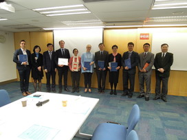 From left to right: Mr Alexander Mastrovito, Dr  Dorothy Chan, Prof Tianshou Zhao, Mr Carl-Fredrik Zachrisson, Prof Nora Tam, Ms Helena Storm, Prof Li Shi Zhong, Ms Anissa Wong, Prof Christop