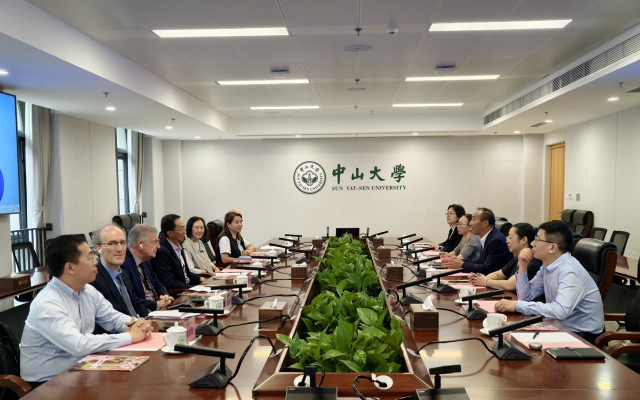 探讨大湾区教育合作新方向：参访中山大学深圳校区