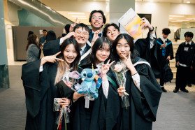 香港大学附属学院第24届毕业典礼圆满举行