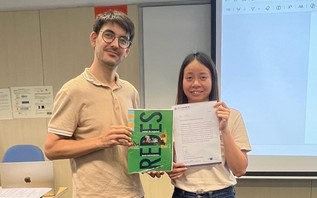 Congratulations to Lily, who has won the Best Progress Award in our Certificate in Spanish (Intermediate)! ¡Felicitaciones! (Jul 2026)