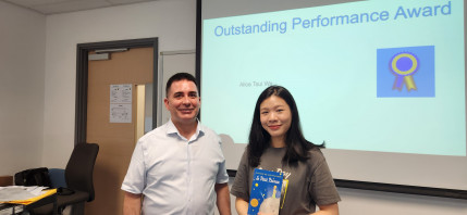 Congratulations to Ms. Leung, who has won the Outstanding Performance Award in our Certificate in French (Intermediate)! Félicitations! 